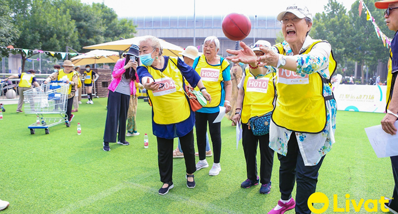 当银铃&ldquo;潮&rdquo;寿生活遇到乐龄&ldquo;童&rdquo;心未泯，谁不羡慕这样的养老生活！